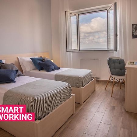 Seaview Rooms In The Center By Wonderful Italy เชฟาลู ภายนอก รูปภาพ